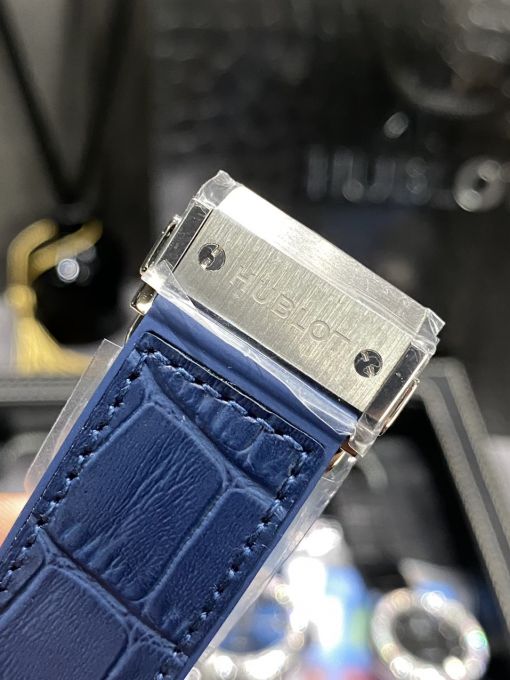 Đồng Hồ HUBLOT Classic Fusion 42mm Blue dial Chế Tác Đính Kim Cương Thiên Nhiên Rep 1:1